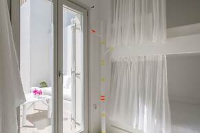 Seven Santa Maria Paros Boutique Hotel