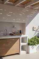 Seven Santa Maria Paros Boutique Hotel