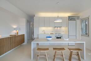 Seven Santa Maria Paros Boutique Hotel