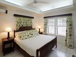 Sea Spray 50 Steps to the Sea, Silver Sands, 3 BR