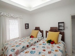 Sea Spray 50 Steps to the Sea, Silver Sands, 3 BR