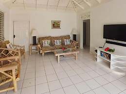 Sea Spray 50 Steps to the Sea, Silver Sands, 3 BR