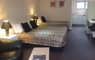 Central Park Motor Inn