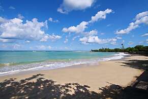 Siesta - Runaway Bay 5BR