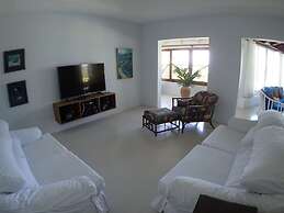 Siesta - Runaway Bay 5BR