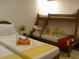 Vali-Joe Travel Lodge