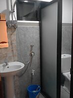 Vali-Joe Travel Lodge