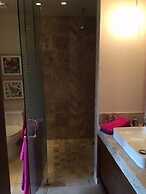 ROMANTIC ZONE V177 STUDIO