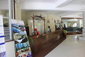 Sai Rock Beach Hotel & Spa