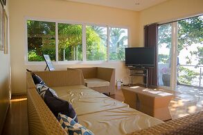 Paradiso Rito Waterfront Oasis