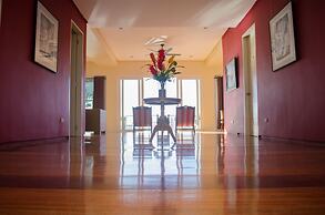 Paradiso Rito Waterfront Oasis