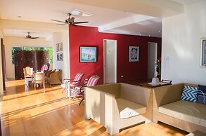 Paradiso Rito Waterfront Oasis