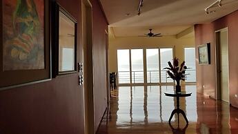 Paradiso Rito Waterfront Oasis