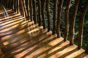 Paradiso Rito Waterfront Oasis