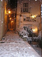 Art Transparent B&B