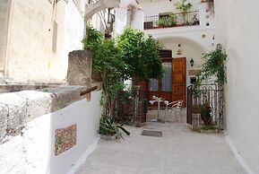 Art Transparent B&B