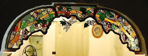 Art Transparent B&B