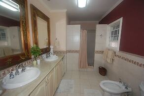 San Bar 6BR by Jamaican Treasures