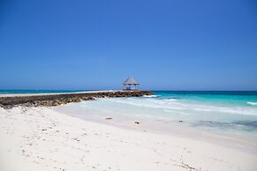 Windjammer, 4BR by Jamaican Treasures