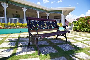 Windjammer, 4BR by Jamaican Treasures