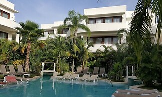Mak Nuk Village Tulum II - Clothing Optional