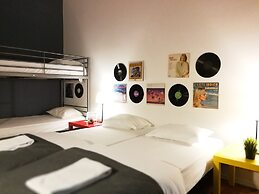 Castilho 63 - Hostel & Suites