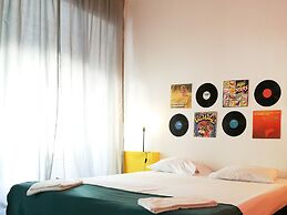 Castilho 63 - Hostel & Suites