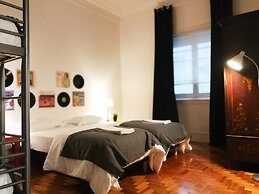 Castilho 63 - Hostel & Suites