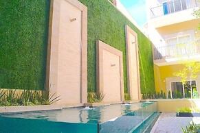 ROMANTIC ZONE ZENITH STUDIO