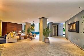 ROMANTIC ZONE ZENITH STUDIO