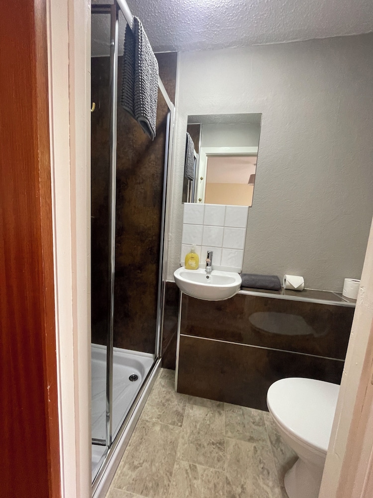 Carnside Guest House