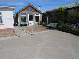 Carnside Guest House