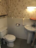 Carnside Guest House