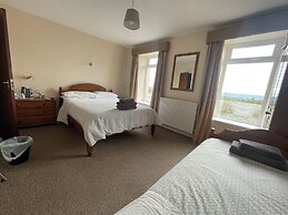 Carnside Guest House