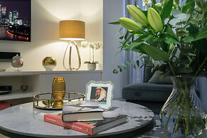 Urban Chic - Chiltern and Baker