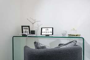 Urban Chic - Chiltern and Baker