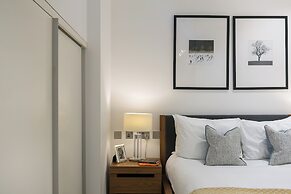 Urban Chic - Chiltern and Baker