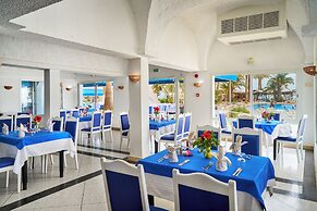 Hari Club Beach Resort