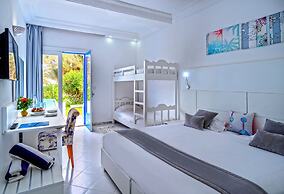 Hari Club Beach Resort