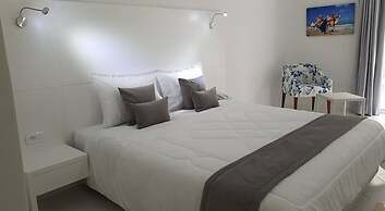 Hari Club Beach Resort