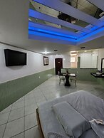 Flamboyant Motel - Adults Only