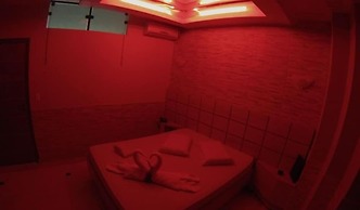 Flamboyant Motel - Adults Only