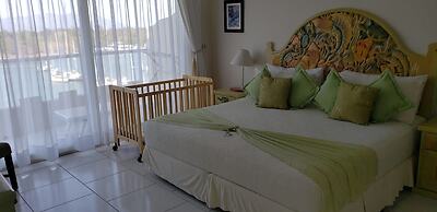 Marina Banderas Suites