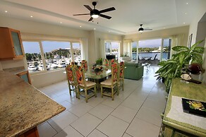 Marina Banderas Suites