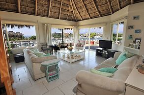 Marina Banderas Suites