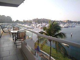 Marina Banderas Suites