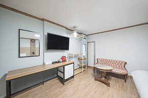 Olympic Hotel