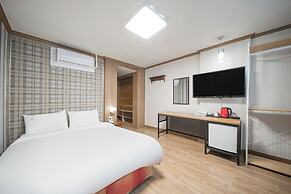 Olympic Hotel