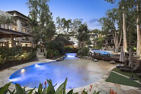 Temple 221 2BR Resort Spa Apartment