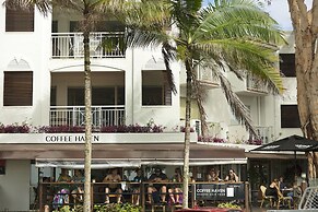 Temple 221 2BR Resort Spa Apartment